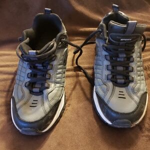Skechers Sport Wide Fit Sneakers - Men’s 8.5 Grey/Black Great Condition